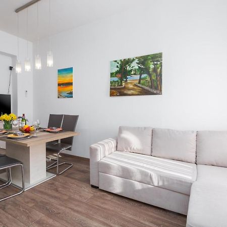 Apartment Caterina روفينج المظهر الخارجي الصورة